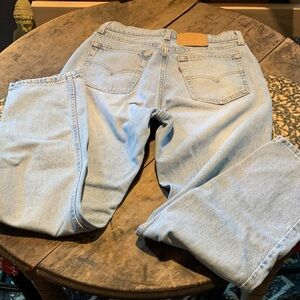 Vintage 80’s / 90’s Levi's Classic Faded Denim 560 Loose Fit Blue Jeans